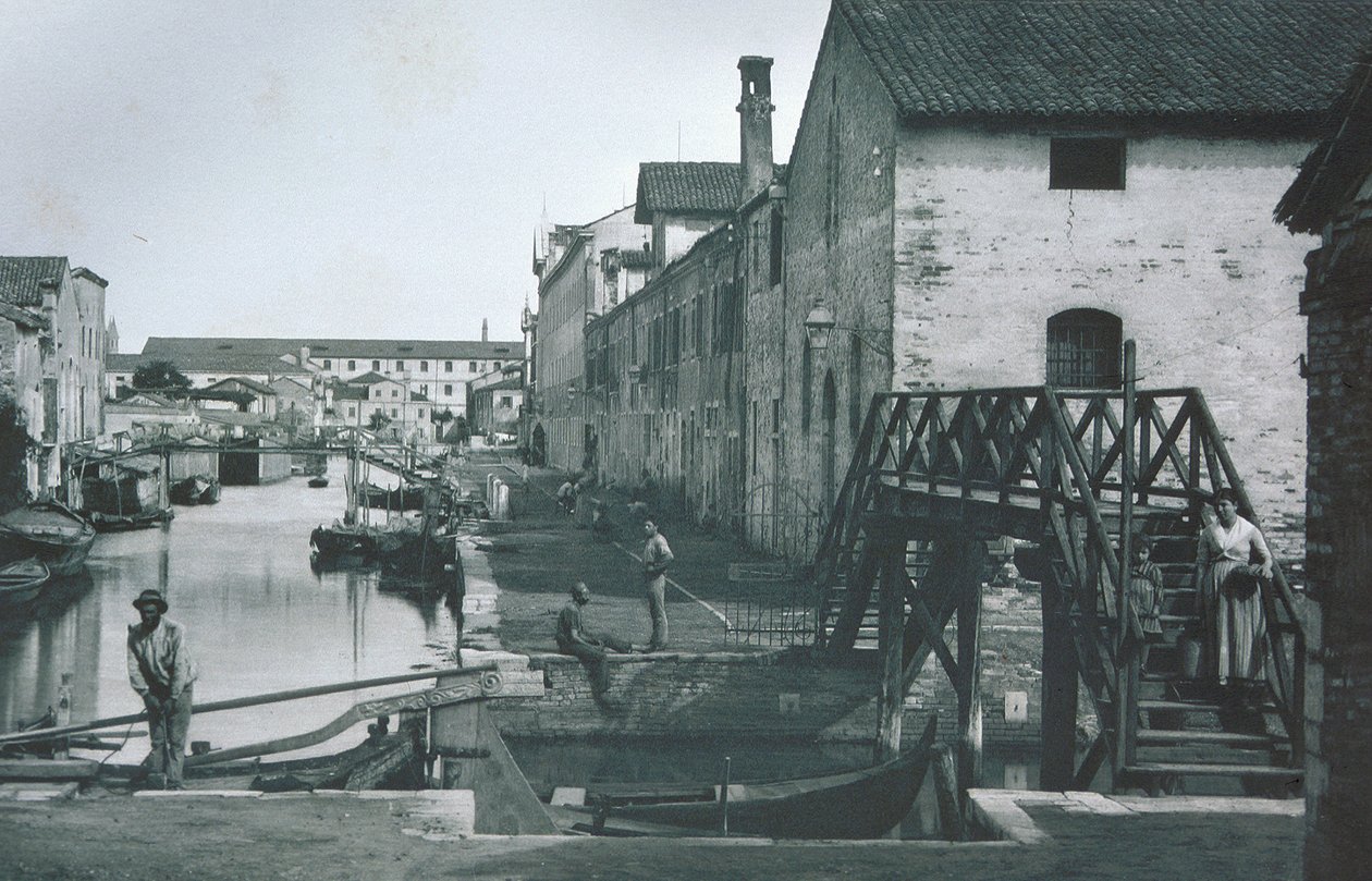 Uitzicht op een kanaal door Italian Photographer