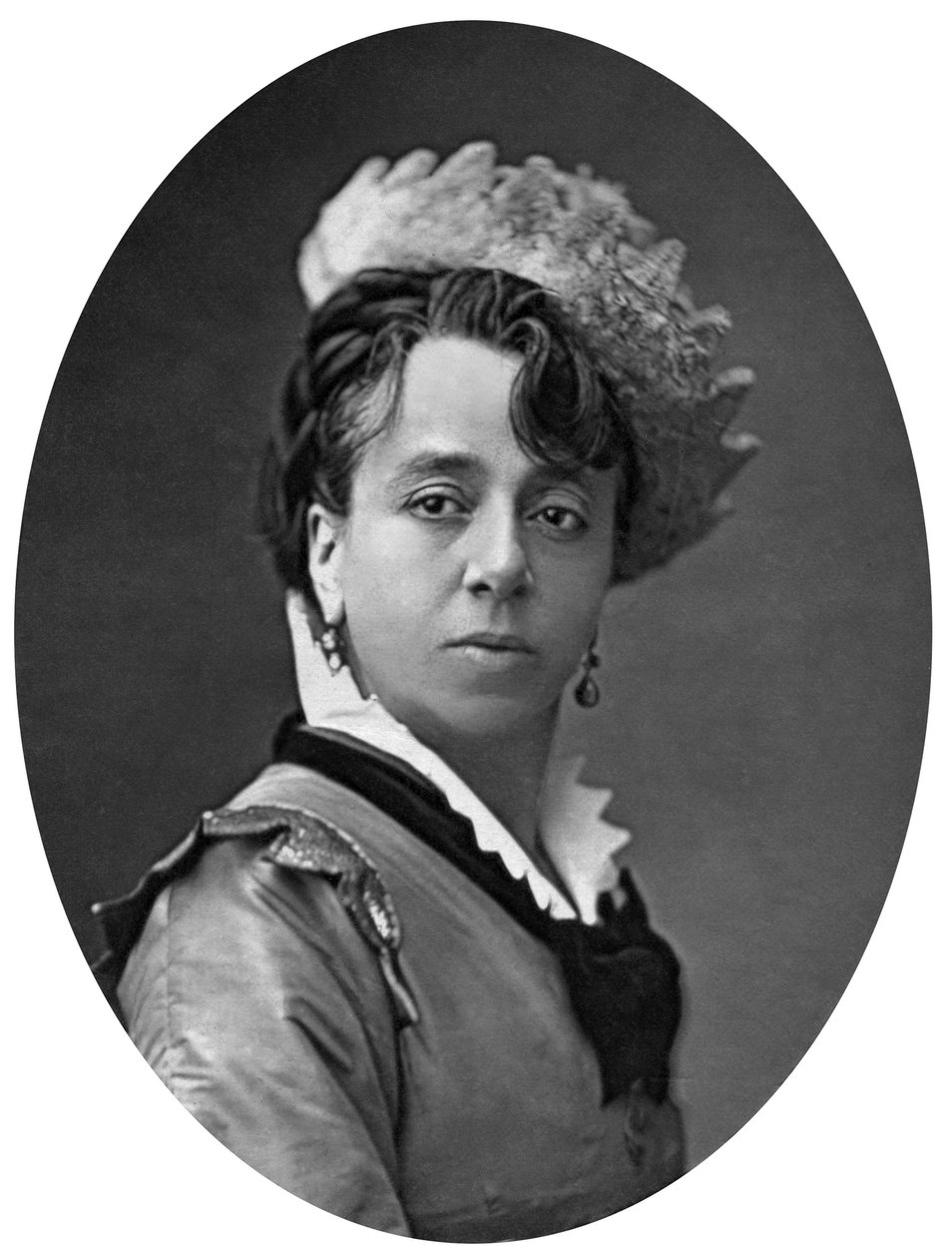 Mace Montrouge, Franse actrice door J. E. Tourtin