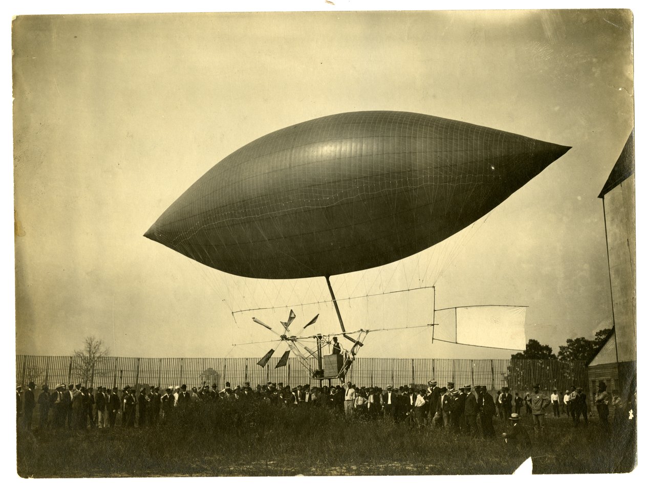 "Meteor" Luchtschip door Jessie Tarbox Beals