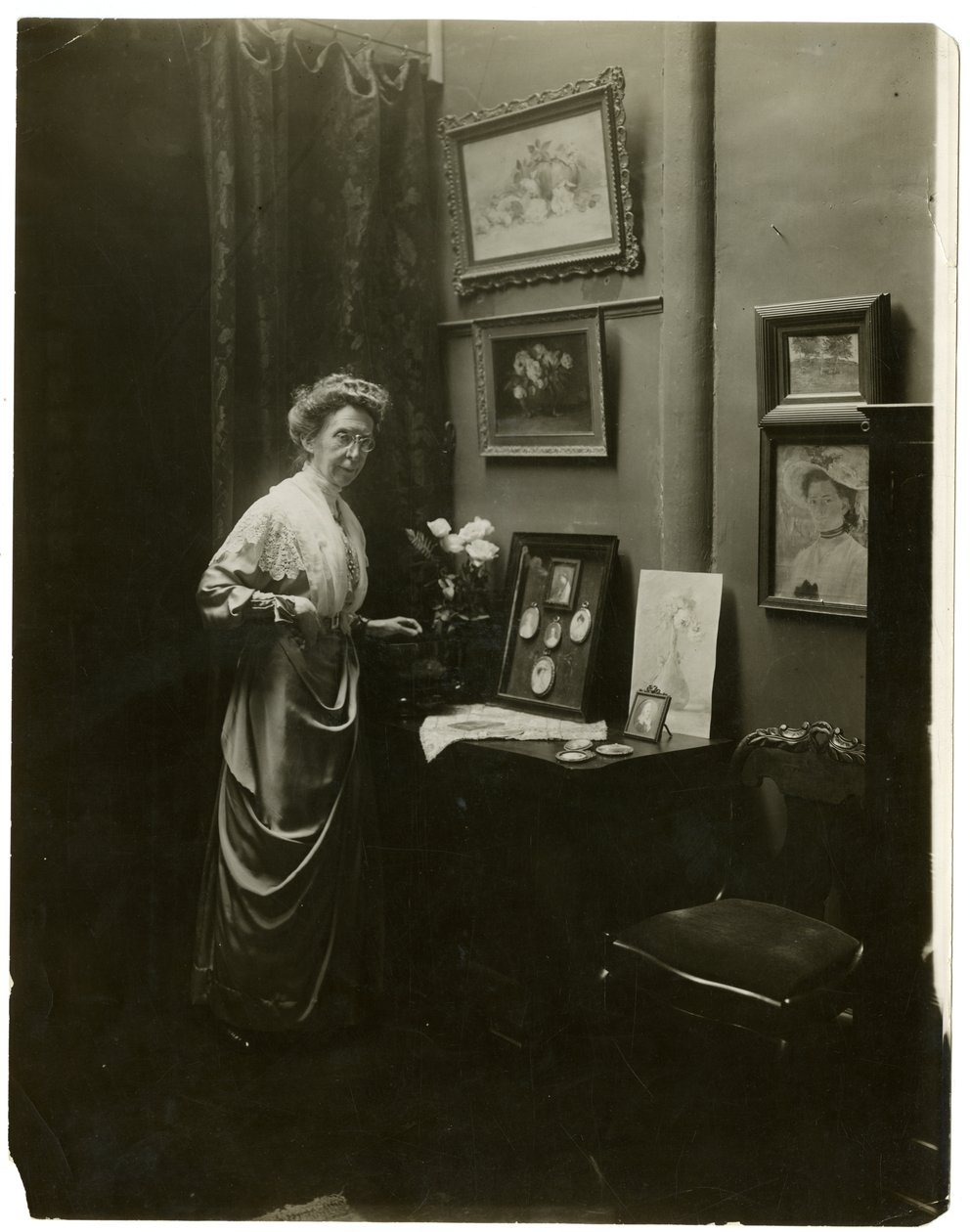 Miss Wilmut, c.1905-18 door Jessie Tarbox Beals