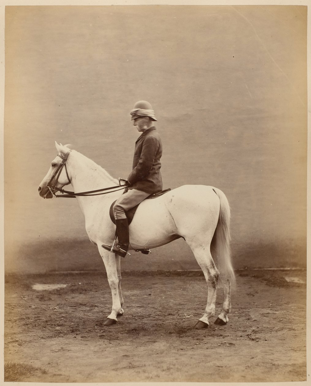 Generaal Roberts op Vonolel, ca. 1881 door John Burke