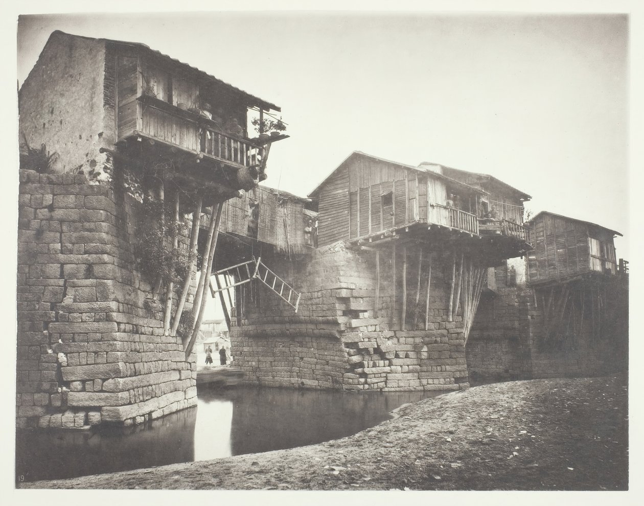 Chao-Chow-Fu Brug, ca. 1868 door John Thomson