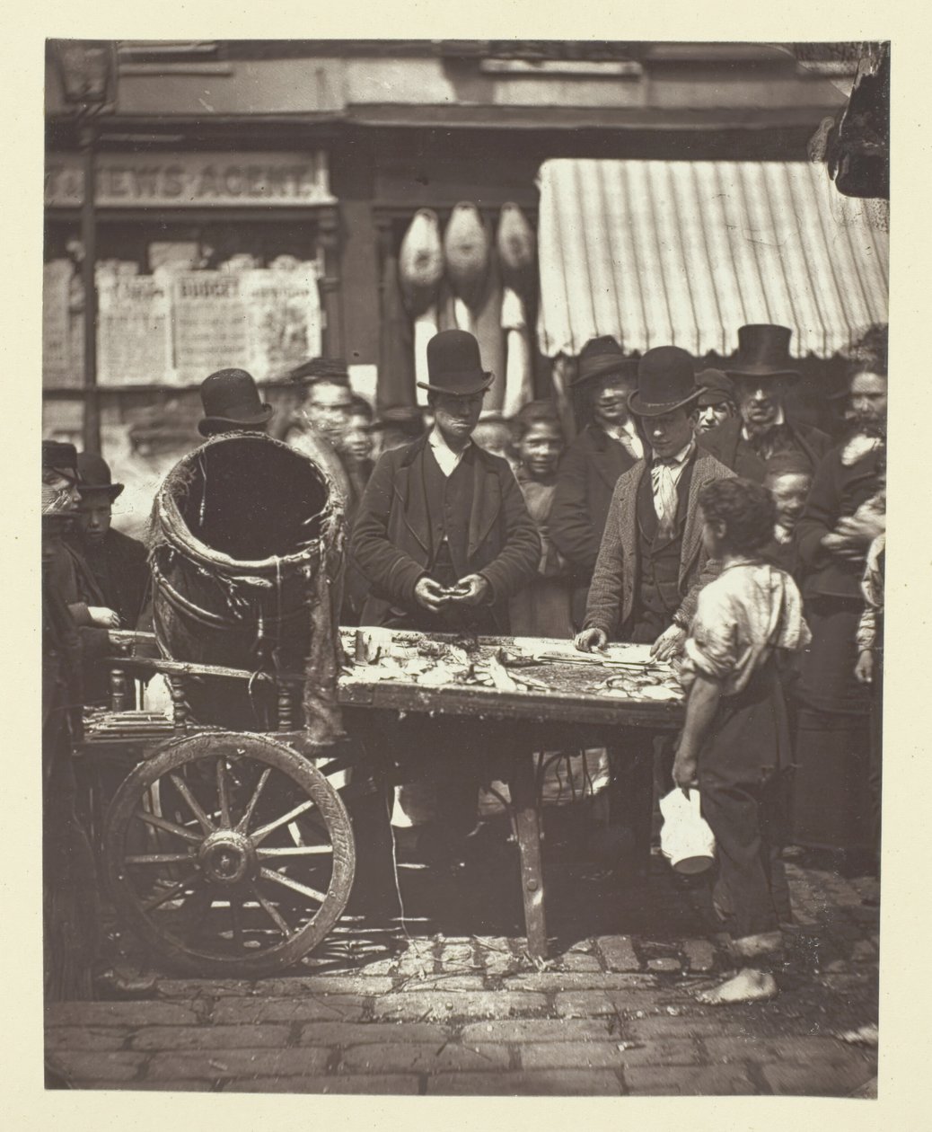 Goedkope vis van St. Giles door John Thomson