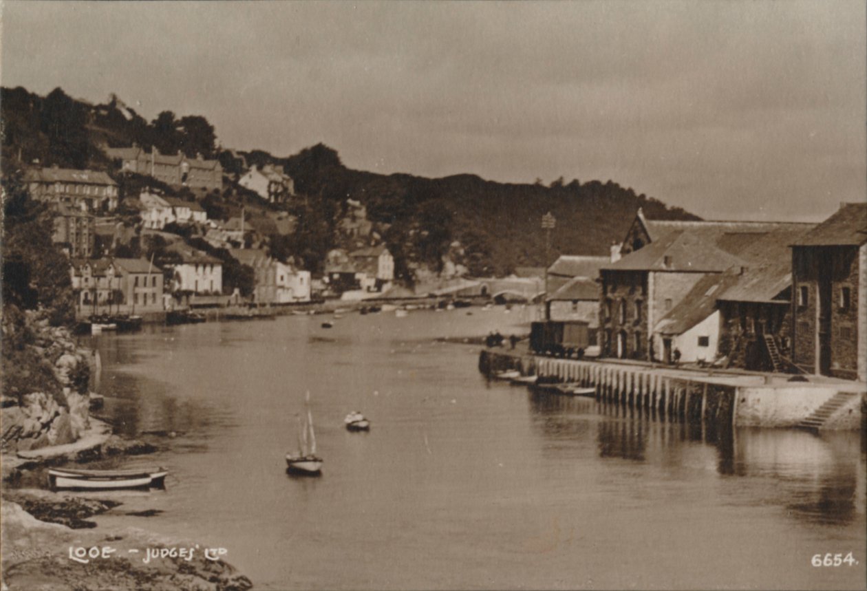 Looe, 1927 door Judges Ltd