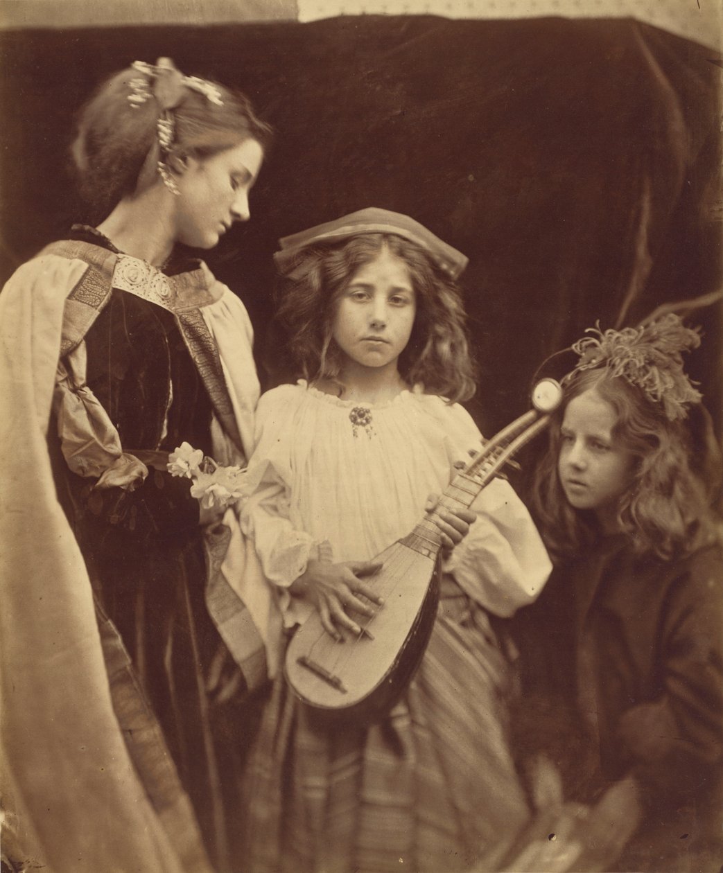 Een minstreelgroep,1867 (foto) door Julia Margaret Cameron