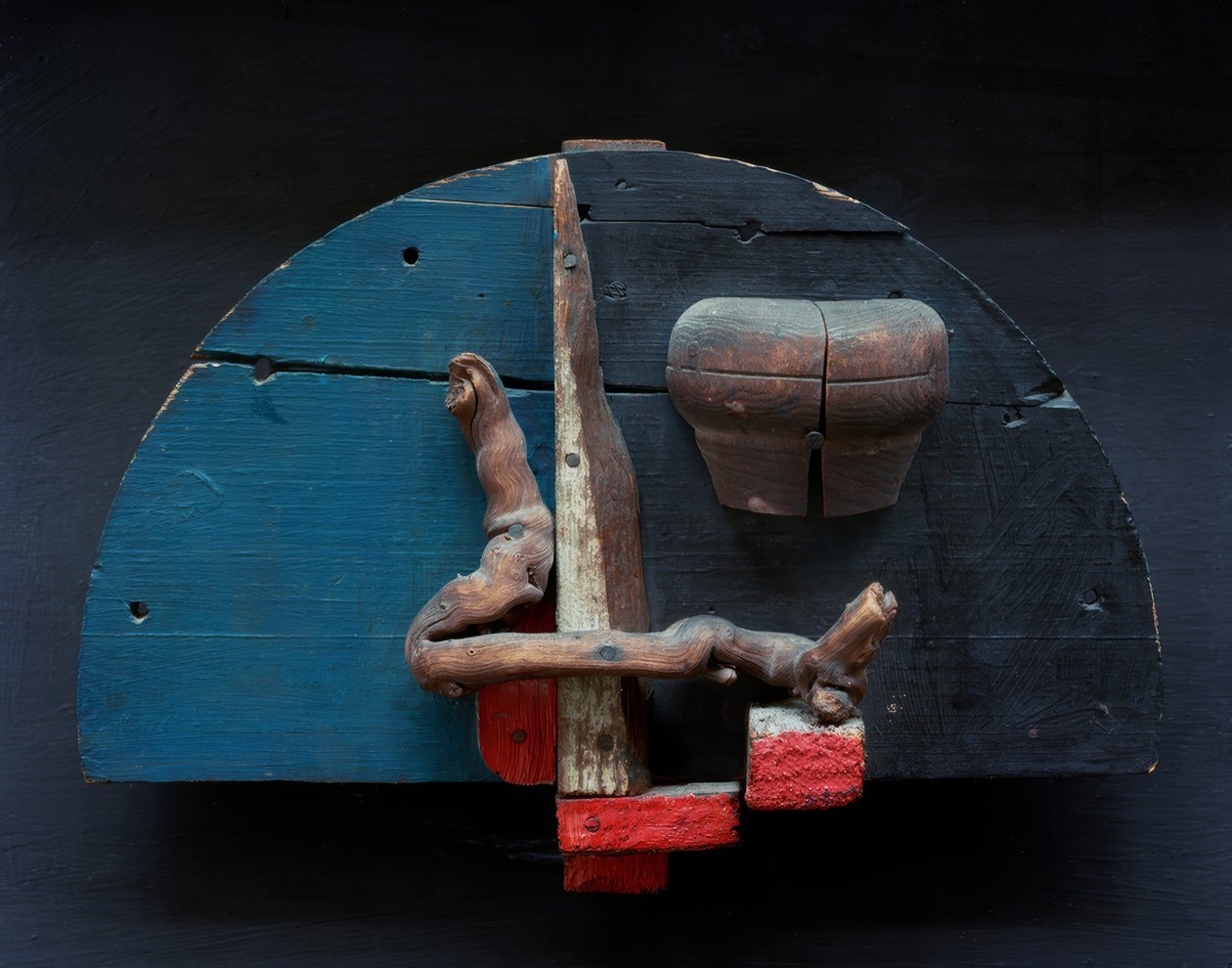Zonder titel (Houten constructie) door Kurt Schwitters