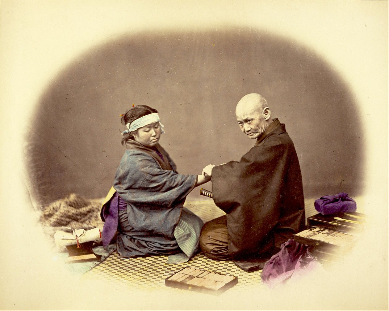Japanse dokter en zijn patiënt, c.1890 door Kusakabe Kimbei