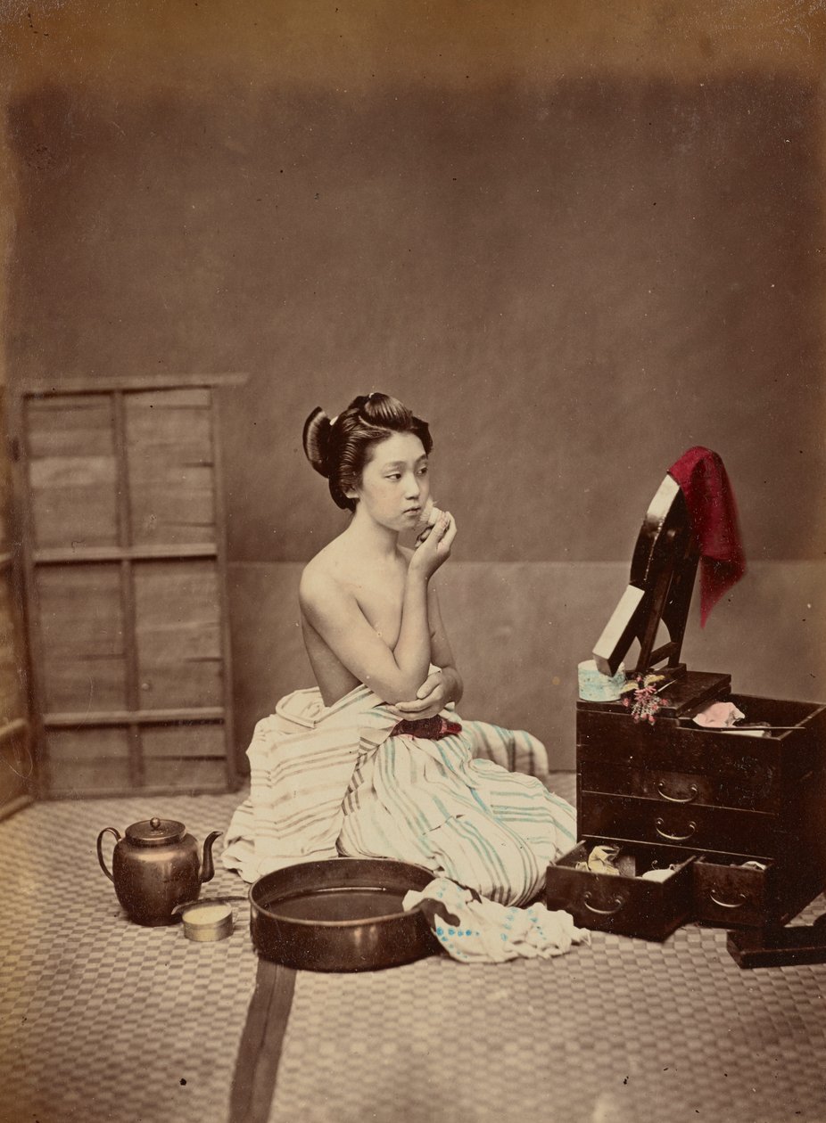 Japans Toilet, c.1880 door Kusakabe Kimbei