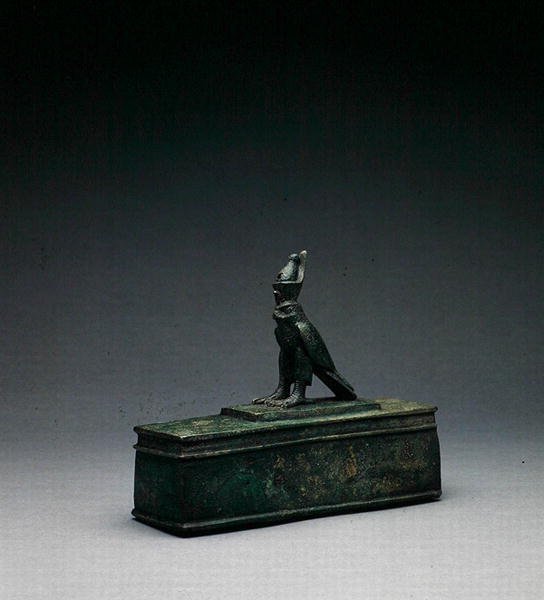 Valkenrelikwie door Late Period Egyptian