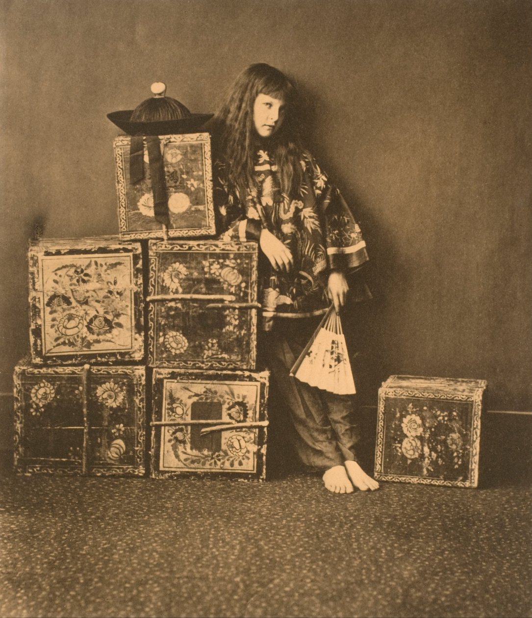 Xie Kitchin als "Een Chinees" door Lewis Carroll