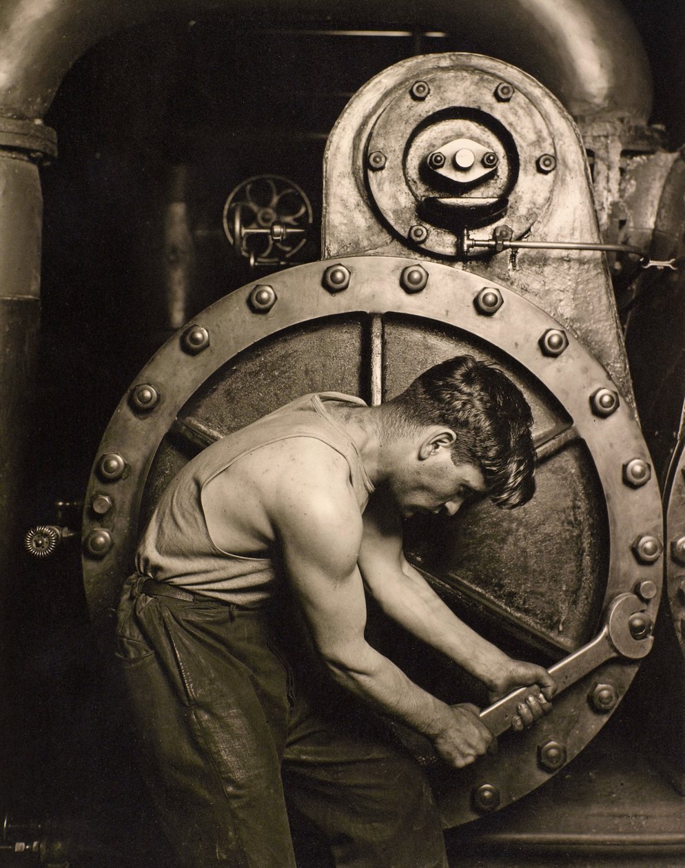 Powerhouse Mechanic, c.1924 door Lewis Wickes Hine