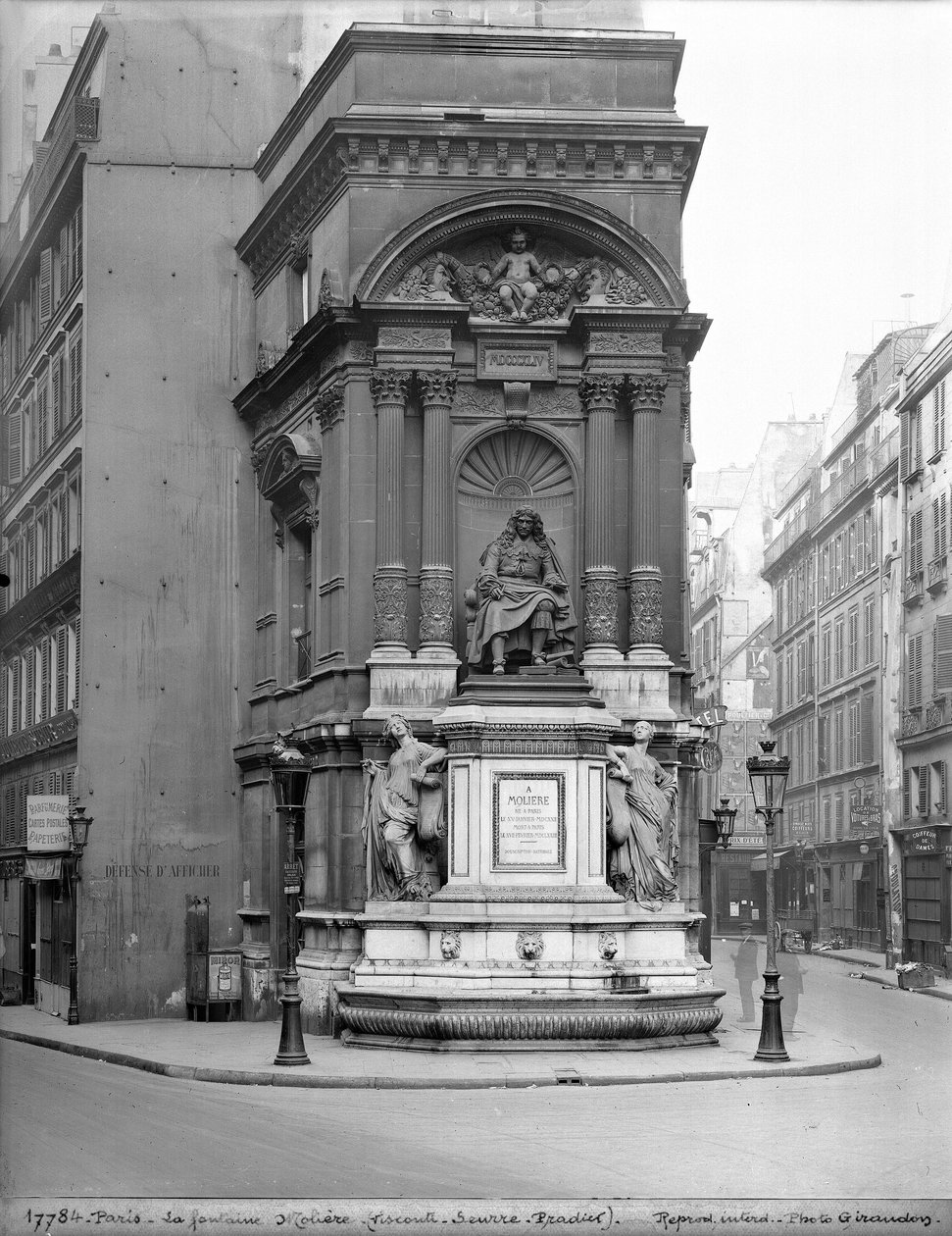 Moliere Fontein, 1844 door Louis or Ludovico Visconti