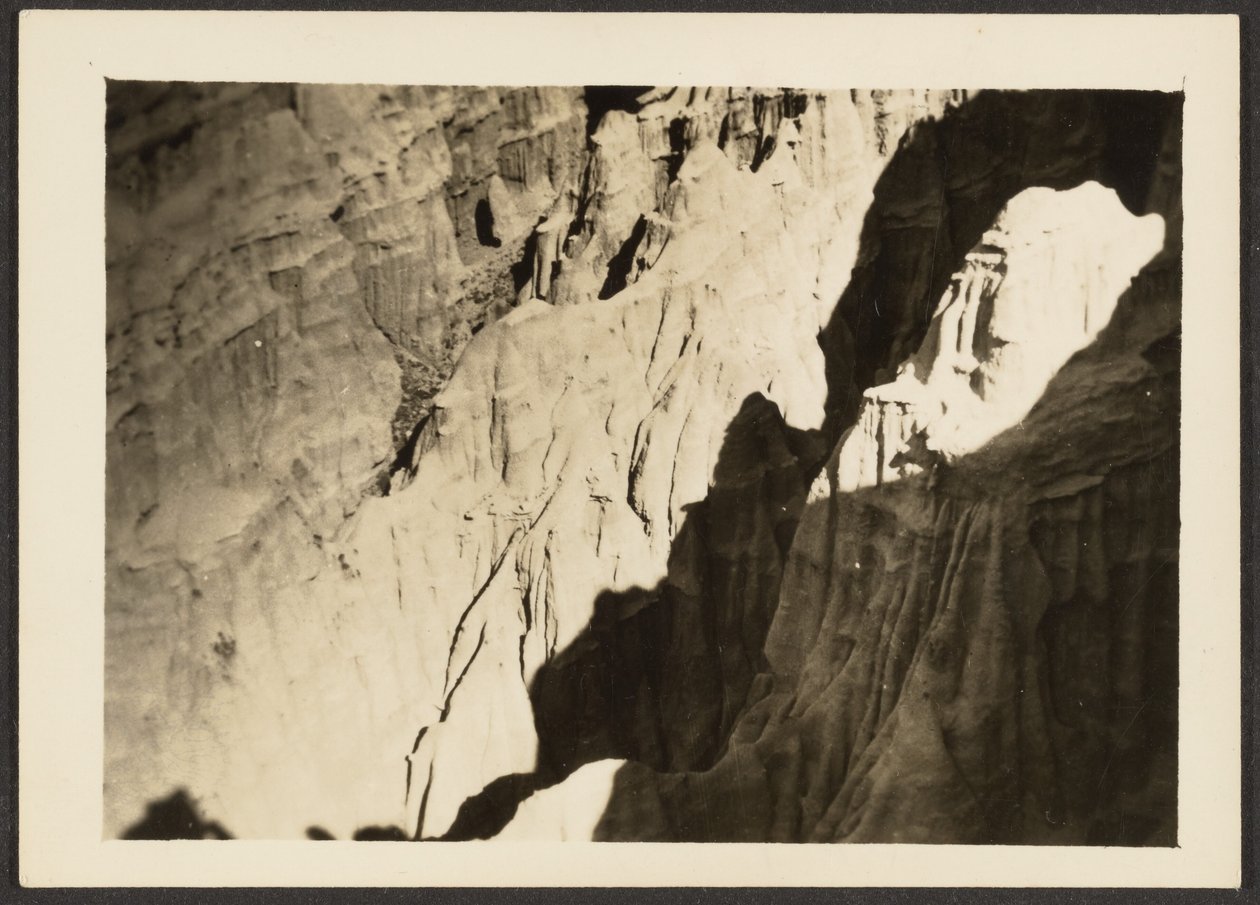 [Canyon Landscape]. door Louis Fleckenstein
