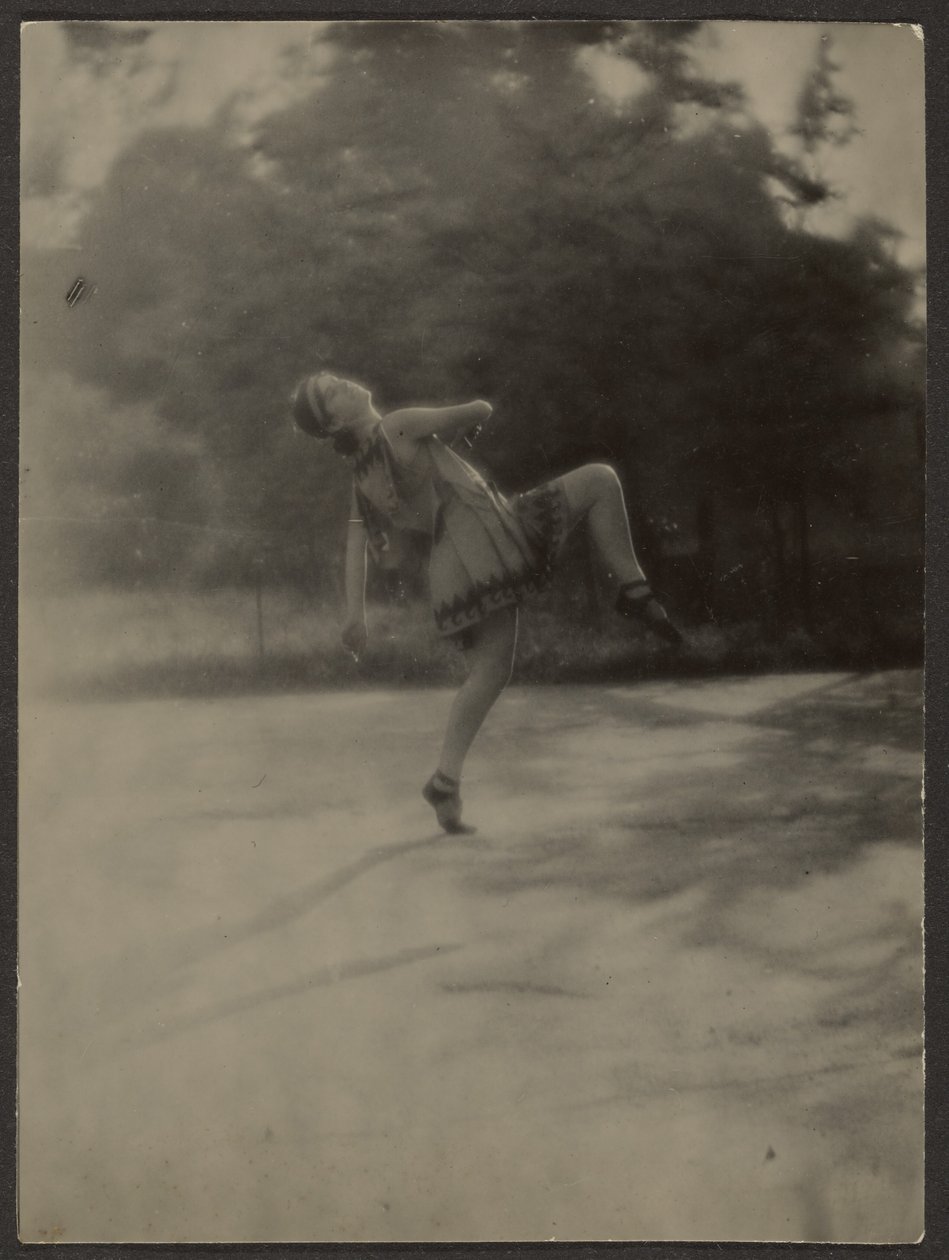 [Danser] door Louis Fleckenstein