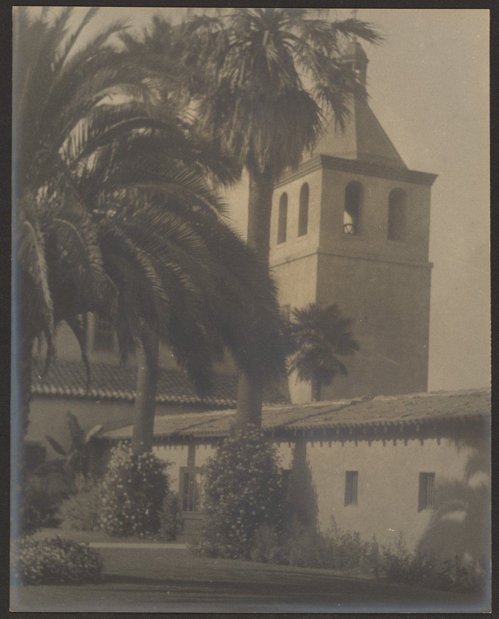 [Missie Klokkentoren]. door Louis Fleckenstein