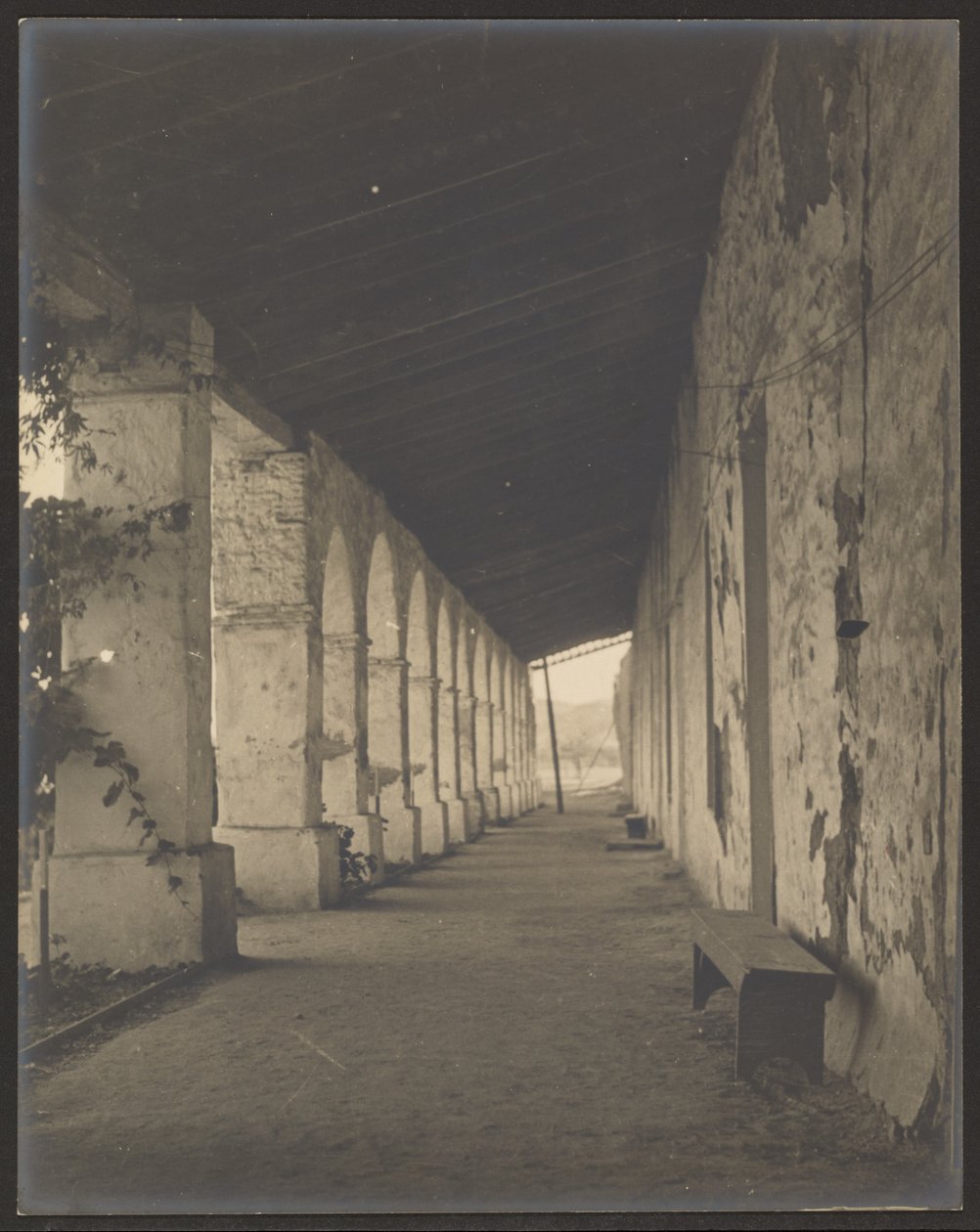 [Missie Hal] door Louis Fleckenstein