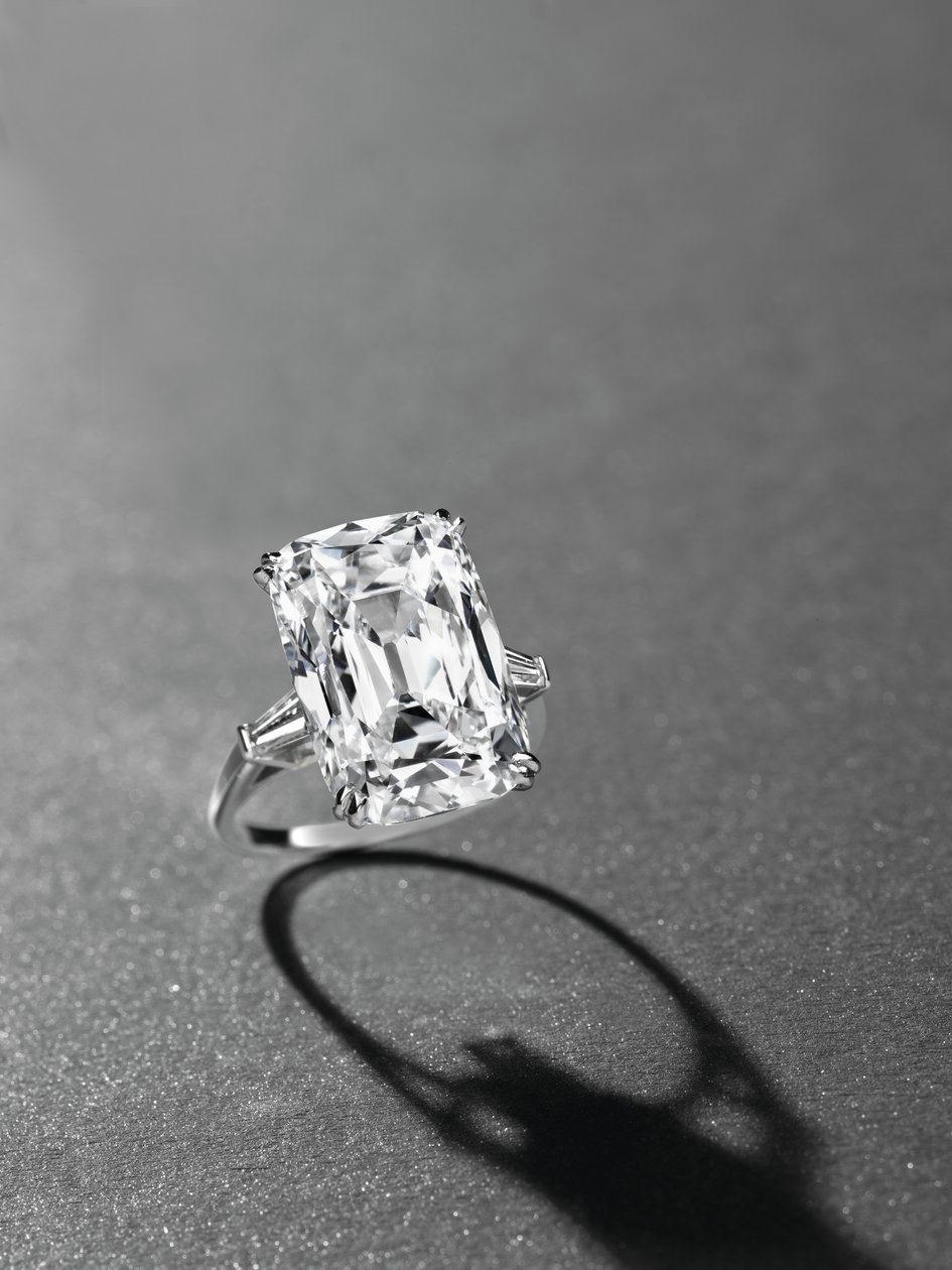 Een elegante ring door Manuel Cusí