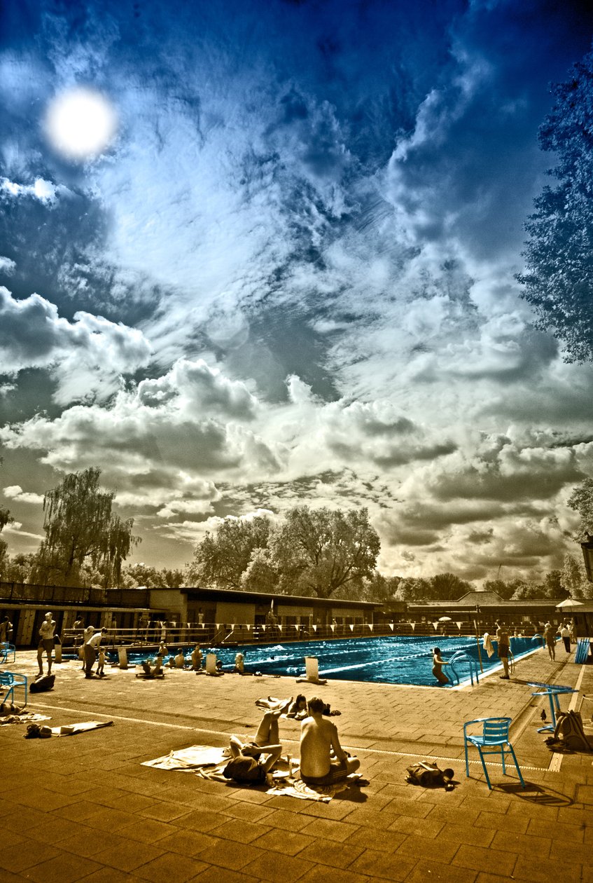 Lido Londen Velden,2014 door Martin Mossop