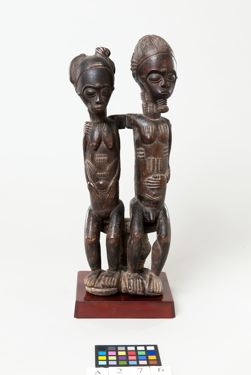 Zittend paar, ca.1885-99 (hout) door Master of the Barnes Couple