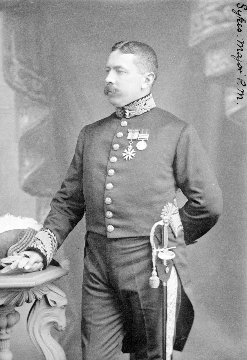 Brigadier-Generaal Sir Percy Molesworth Sykes door Maull and Fox