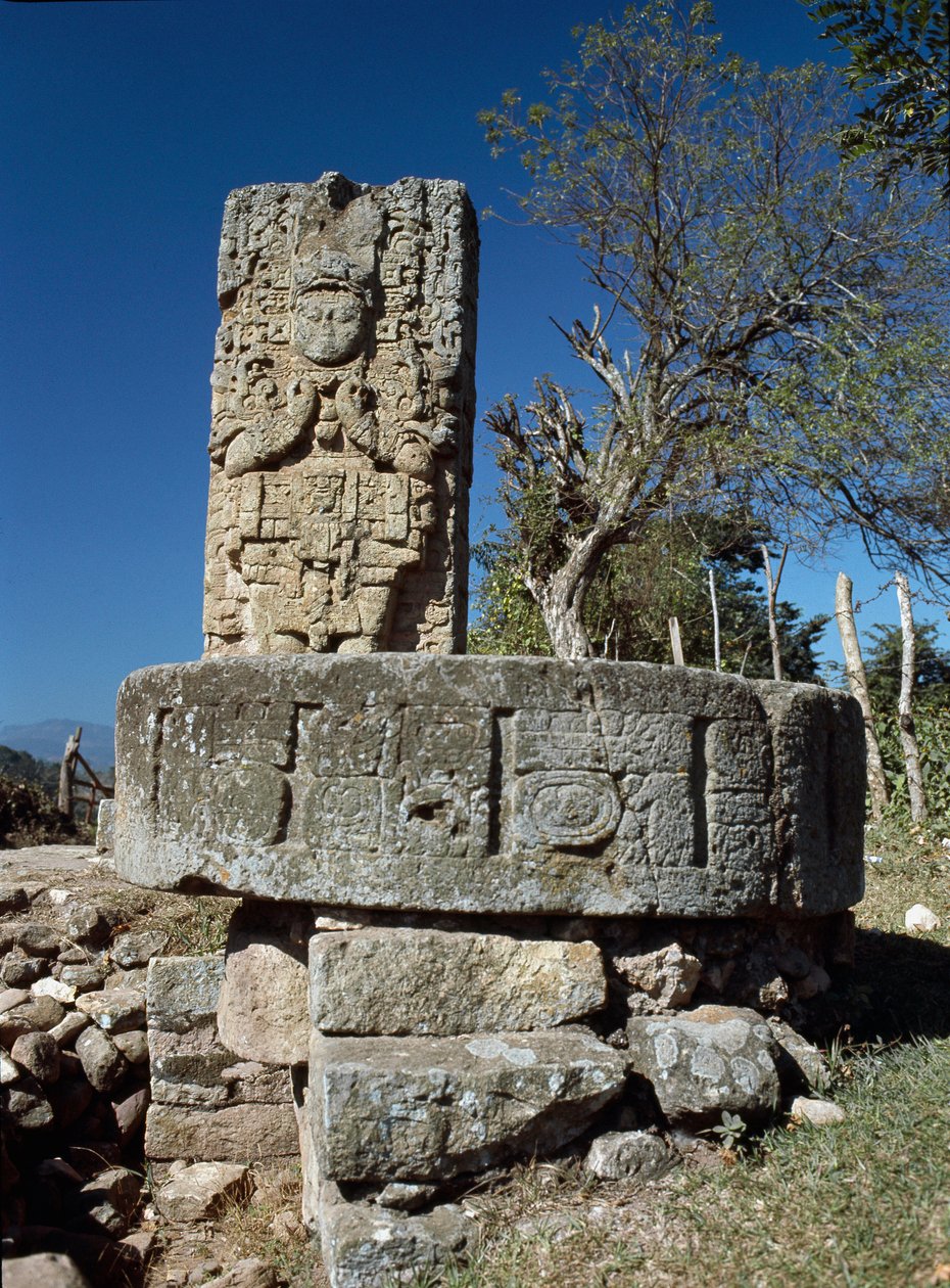 Stele 5, 706 AD door Mayan