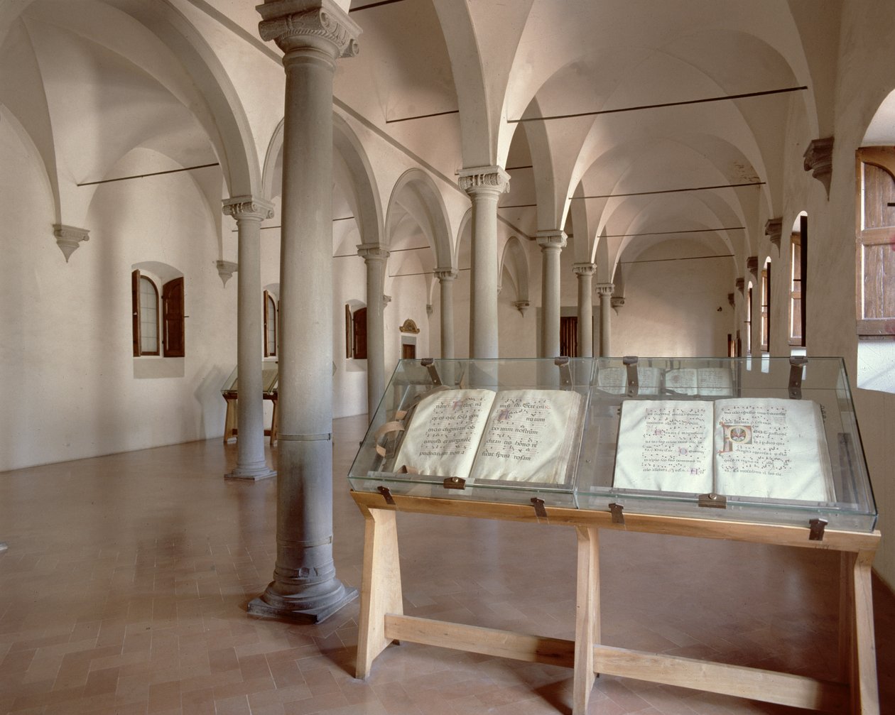 De bibliotheek, 1441 door Michelozzo di Bartolommeo