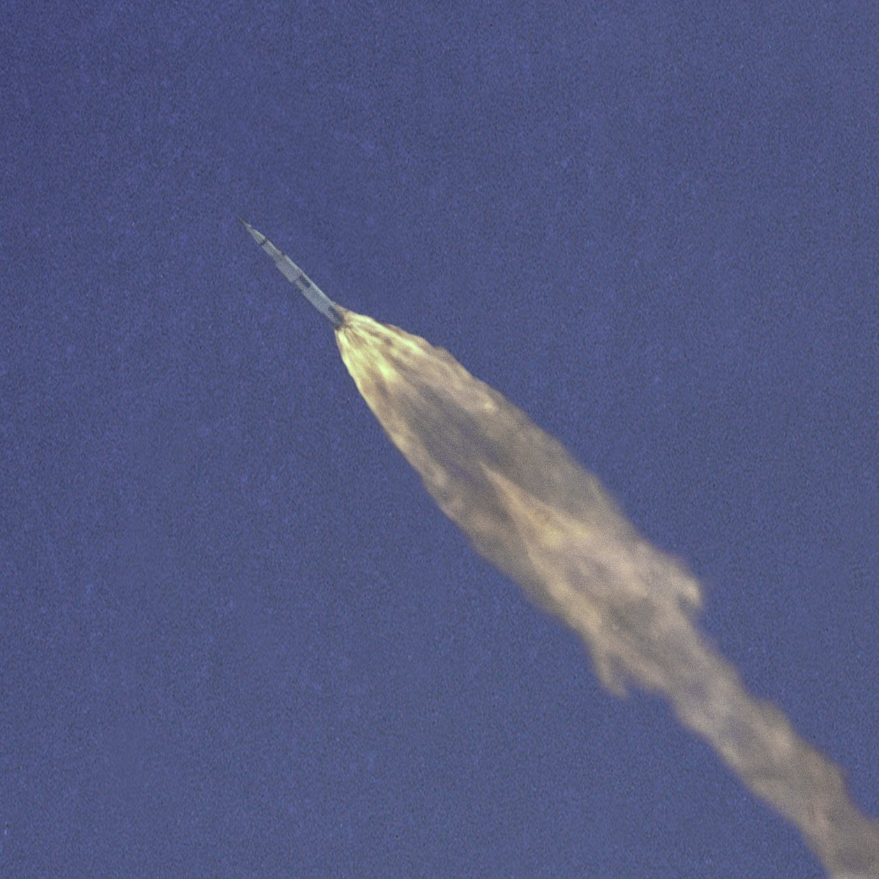 Apollo 10 - NASA door NASA Images