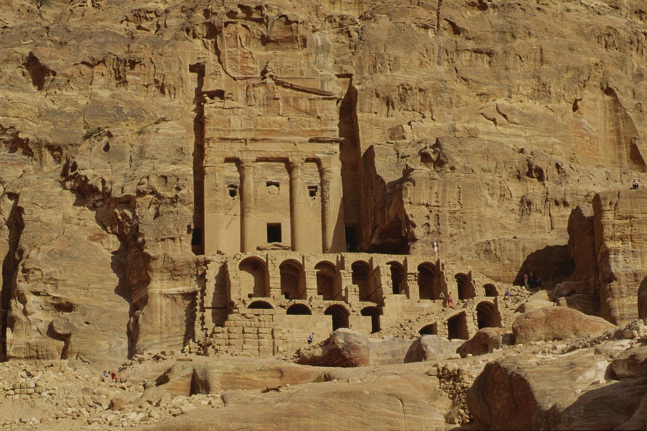 Rotsgraven door Nabatean