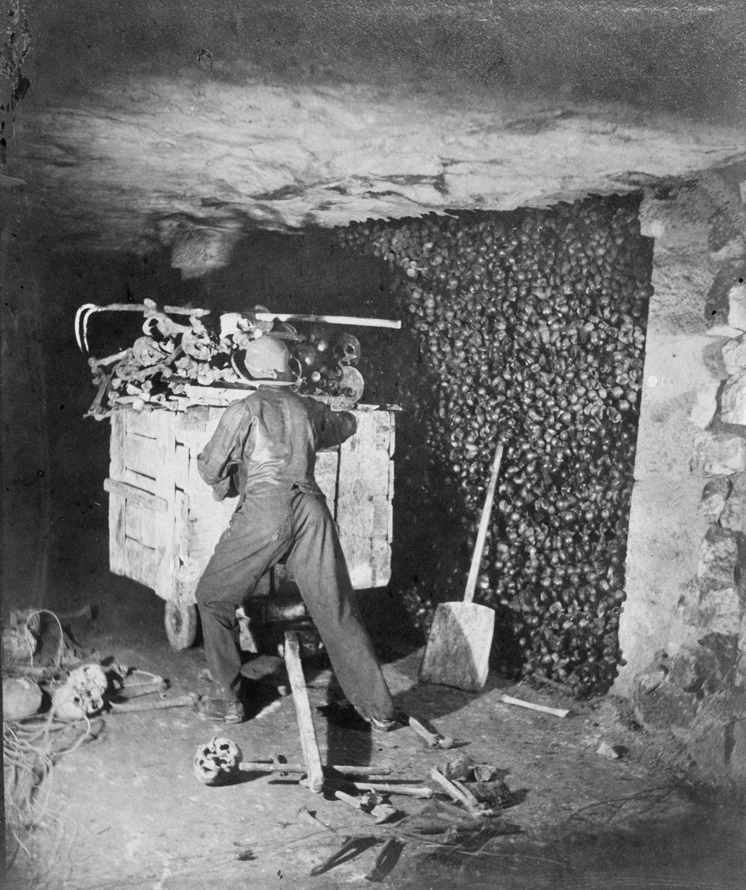 Interieur van de Catacomben, Parijs door Nadar