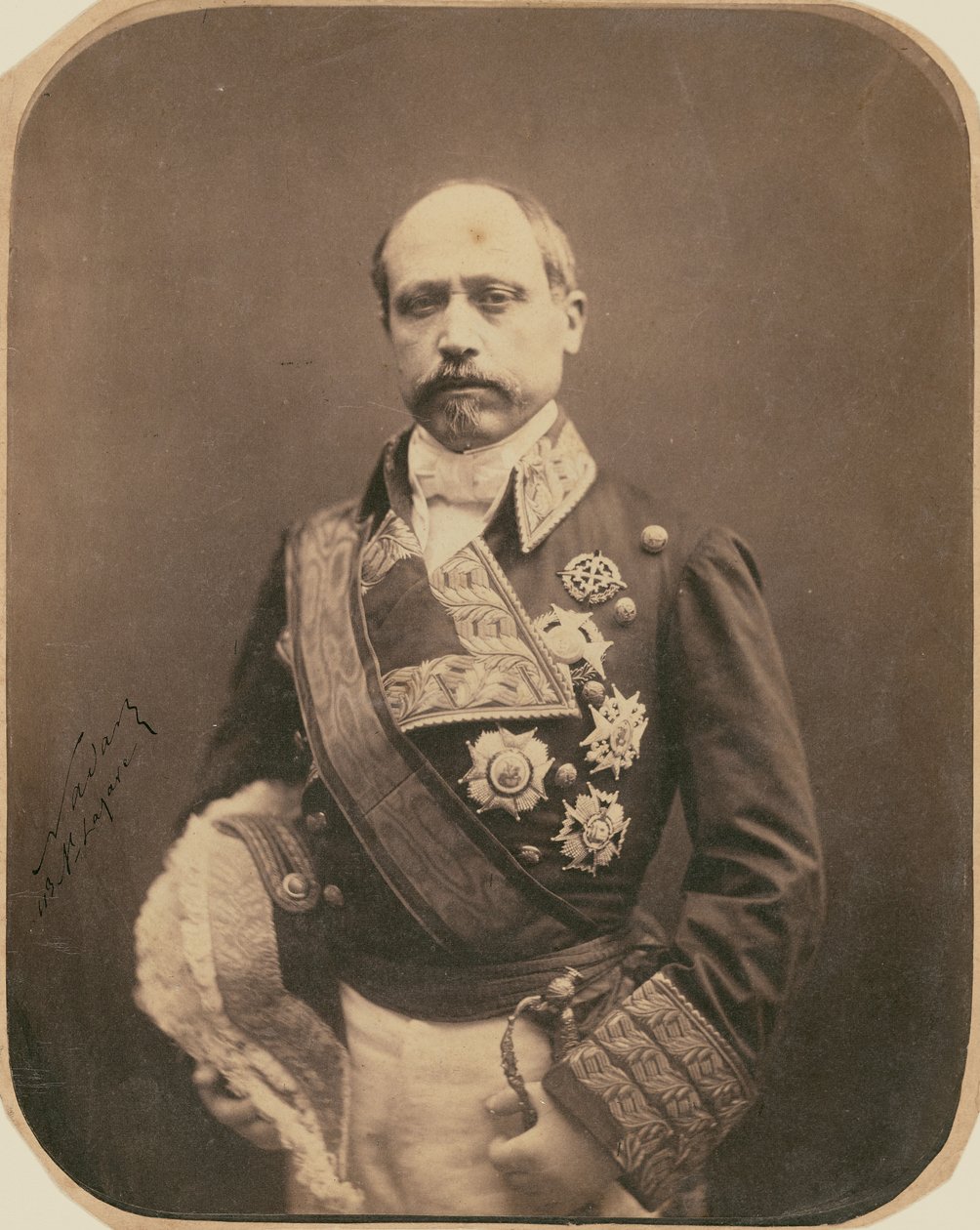 [Maarschalk] Serrano door Nadar [Gaspard Félix Tournachon]