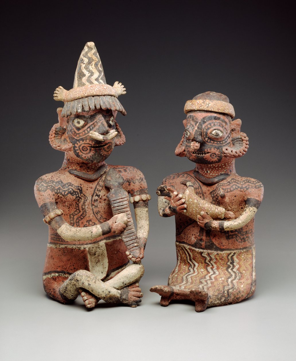 Mannelijke en vrouwelijke figuur, 100 v.Chr.-400 n.Chr. door Nayarit
