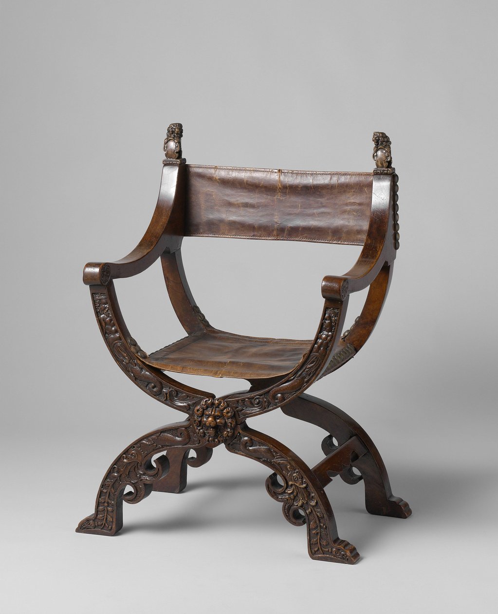 Opvouwbare stoel, ca. 1620-50 door Netherlandish School