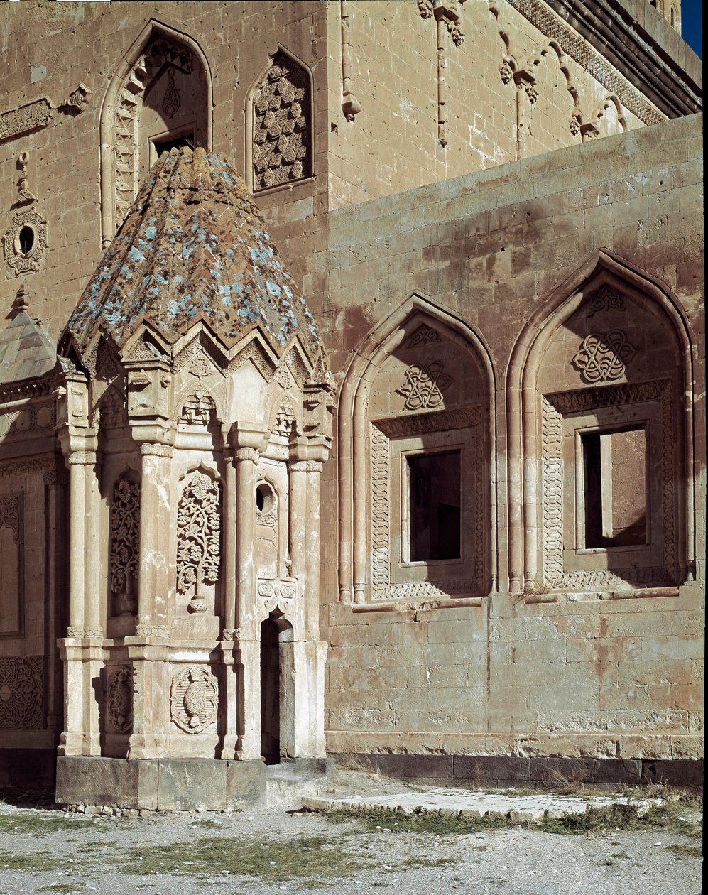 Uitzicht op het Ishak Pasa Paleis door Ottoman School