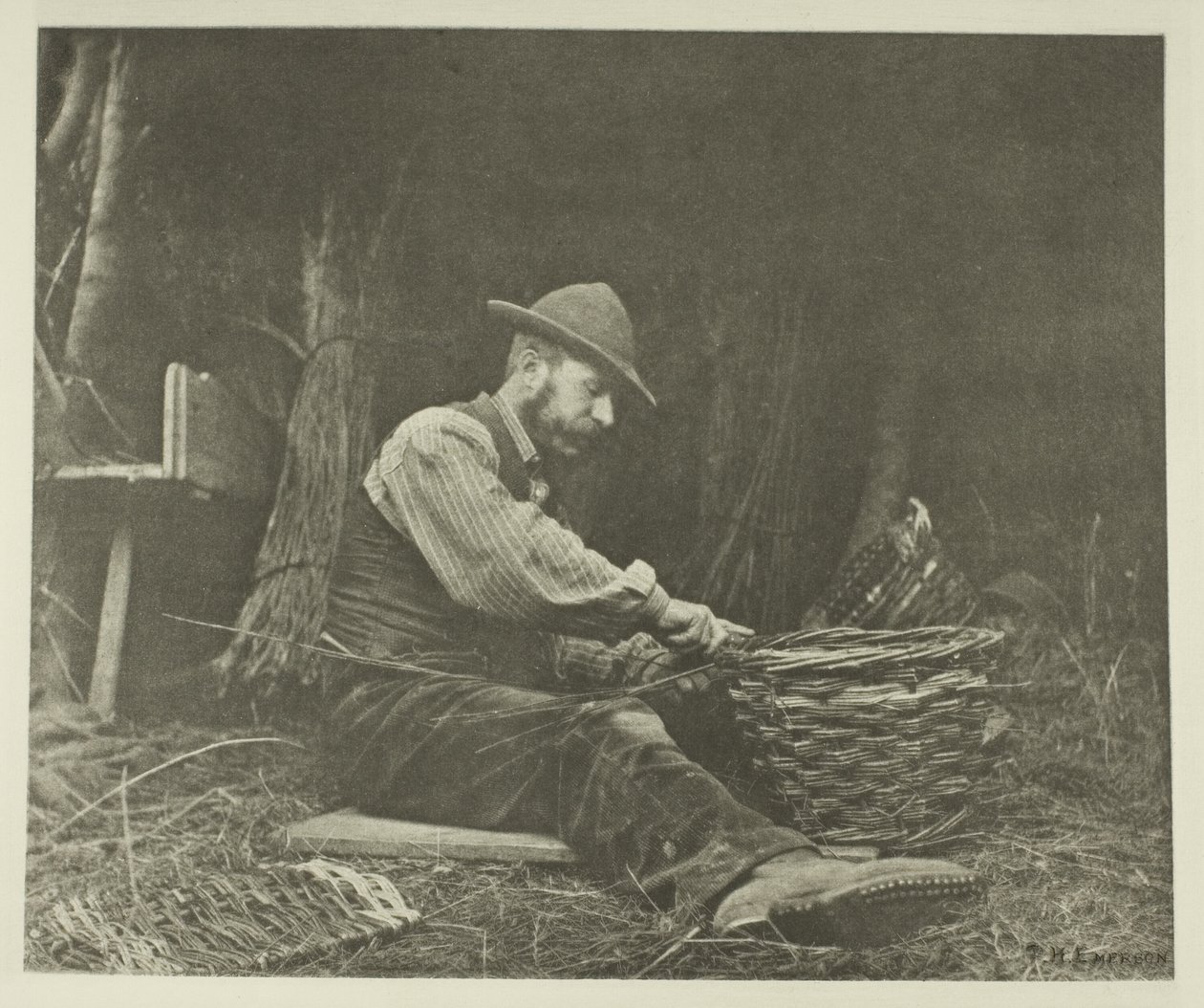 De Mandenvlechter (Norfolk) door Peter Henry Emerson