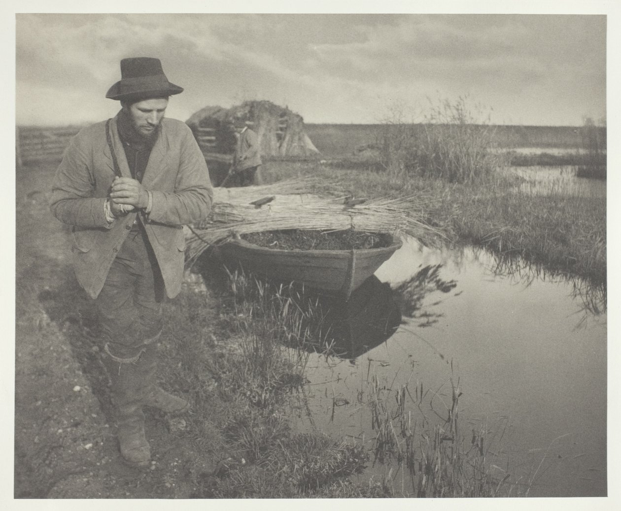 Het Riet Slepen door Peter Henry Emerson