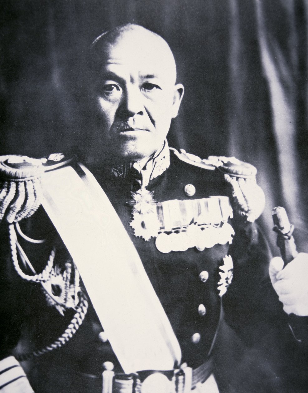 Vice-admiraal Chuichi Nagumo door Photographer Japanese
