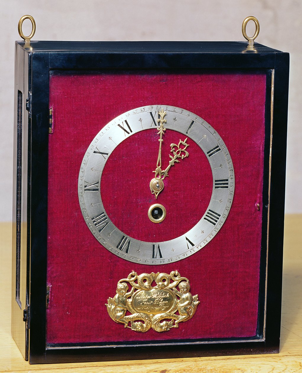 Wandklok, c.1700 door Pieter Visbach