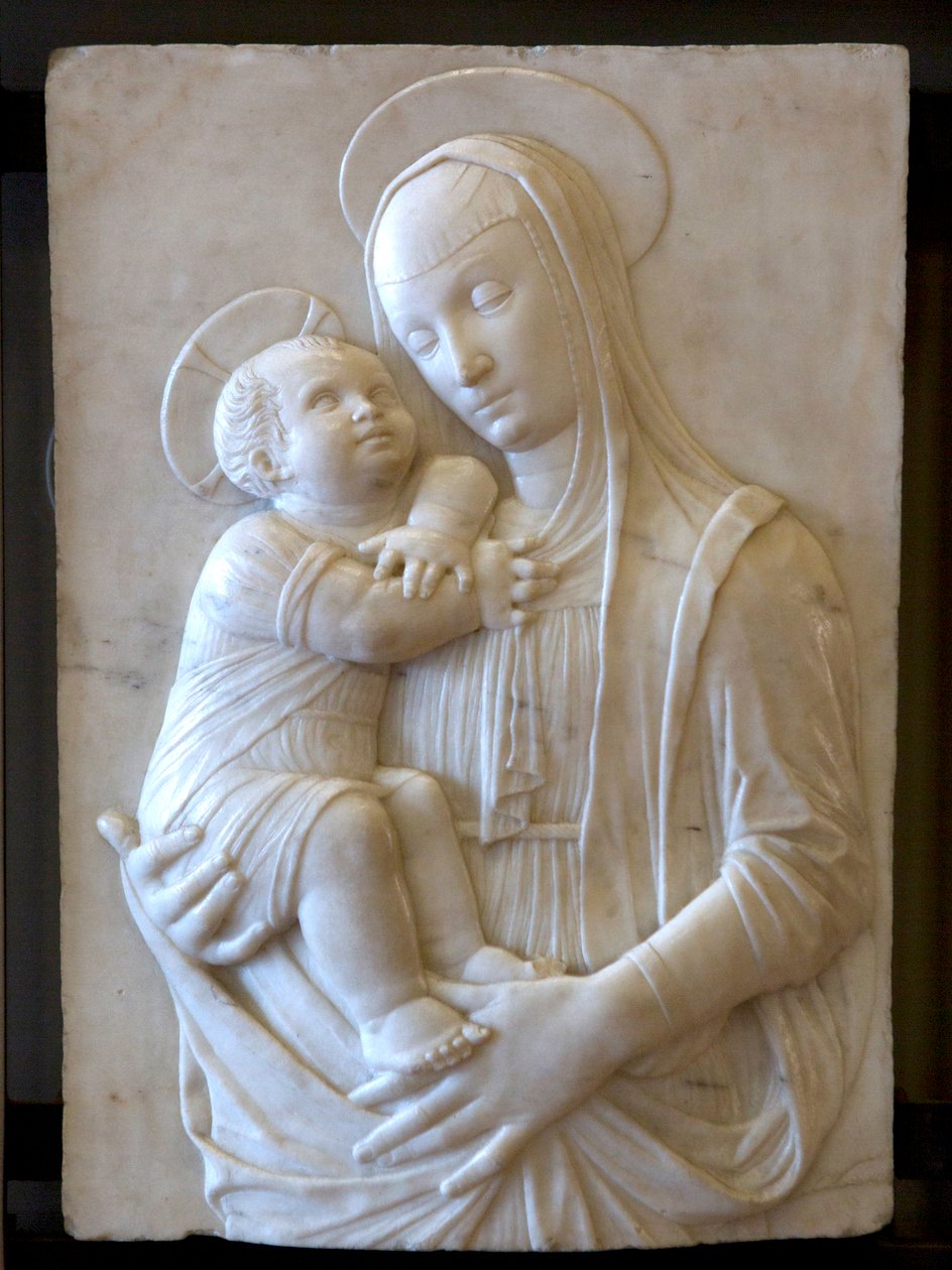 Maagd met Kind (marmer) door Pietro Lombardo