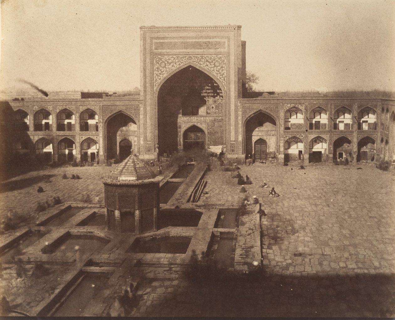 [Hoofdingang van MESHED], 1840s-60s door Possibly by Luigi Pesce.