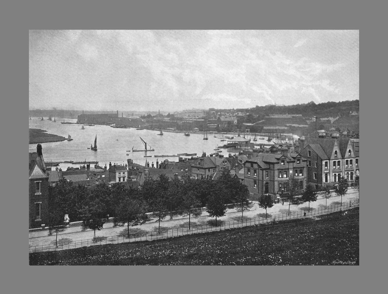 Chatham, ca. 1900 door Poulton and Co