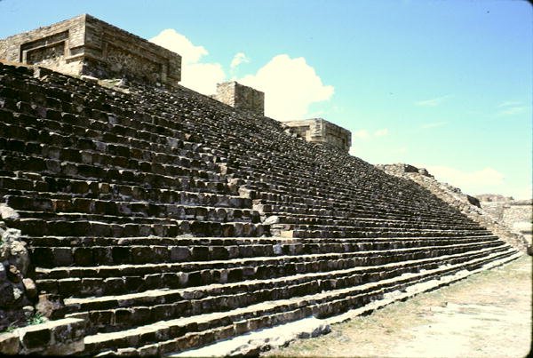Piramidetreden door Pre Columbian Pre Columbian