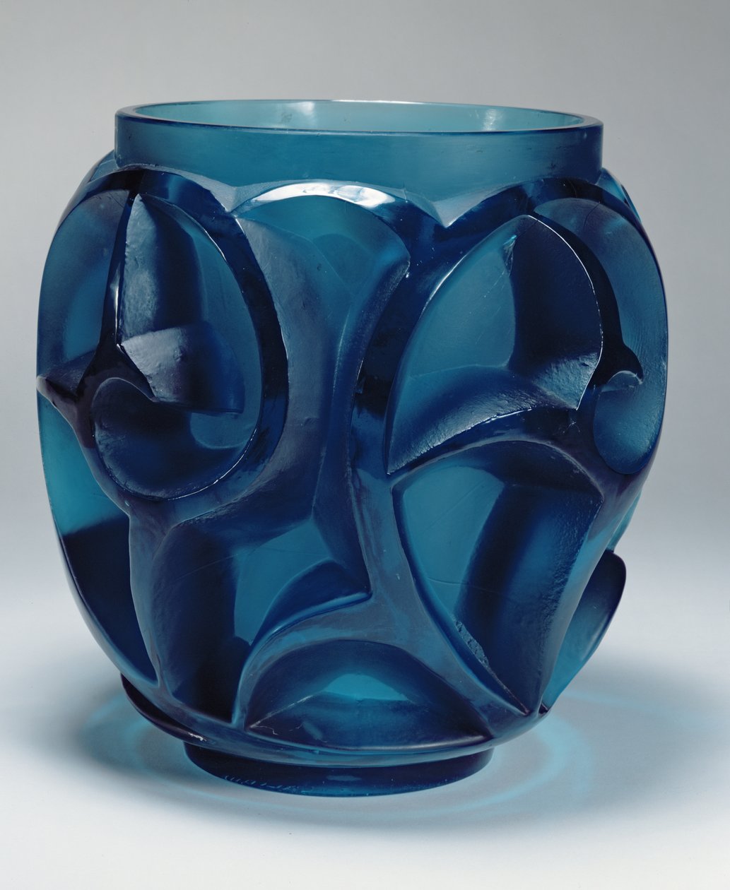 Whirlpools Vaas, 1926 door Rene Jules Lalique