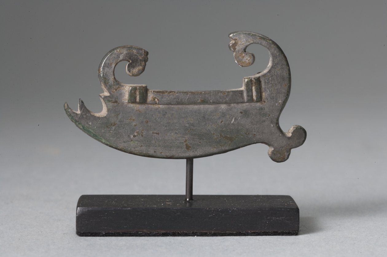 Fibula van een schip (vertind brons) door Roman