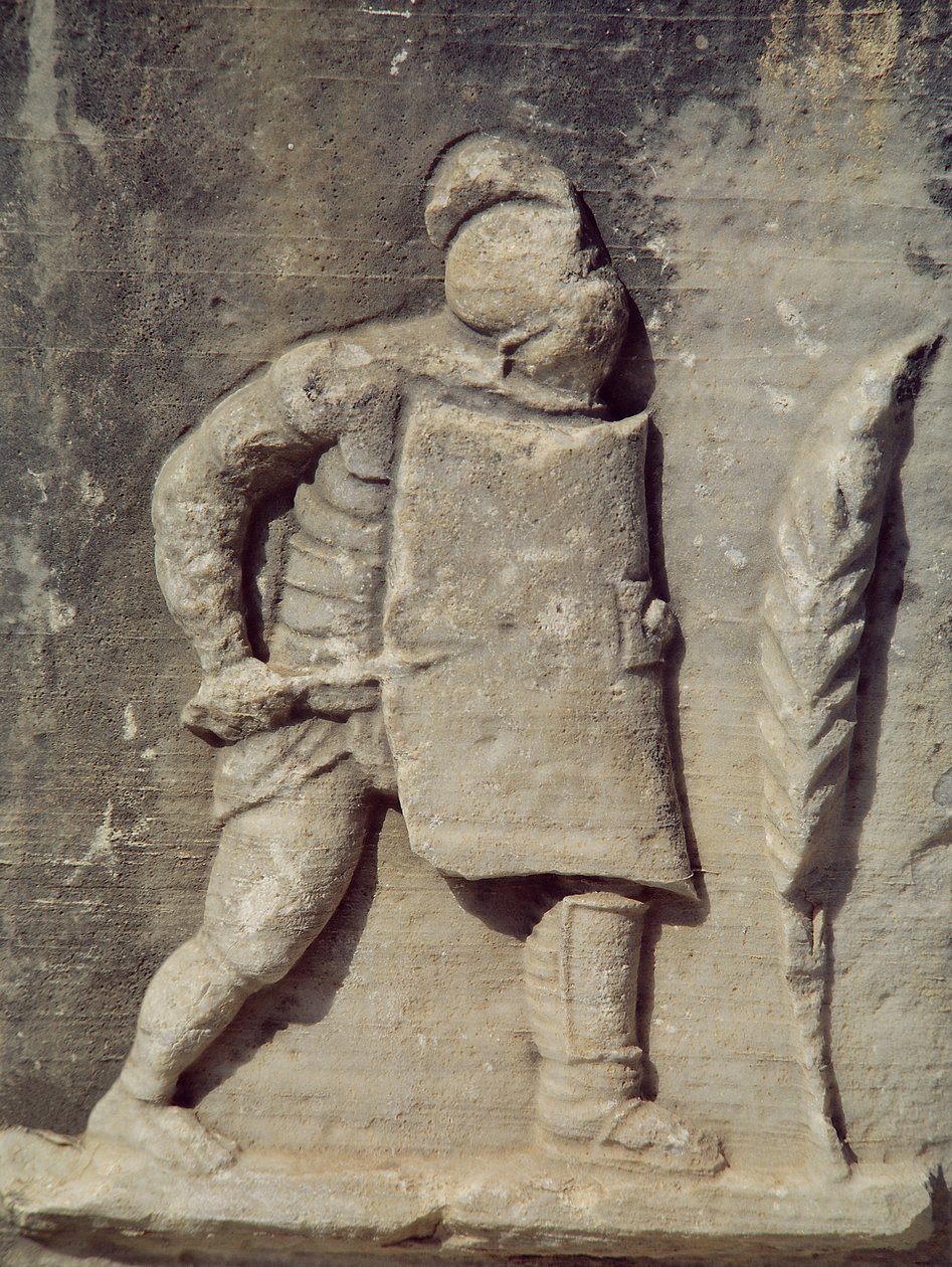 Reliëf met een Romeinse soldaat door Roman