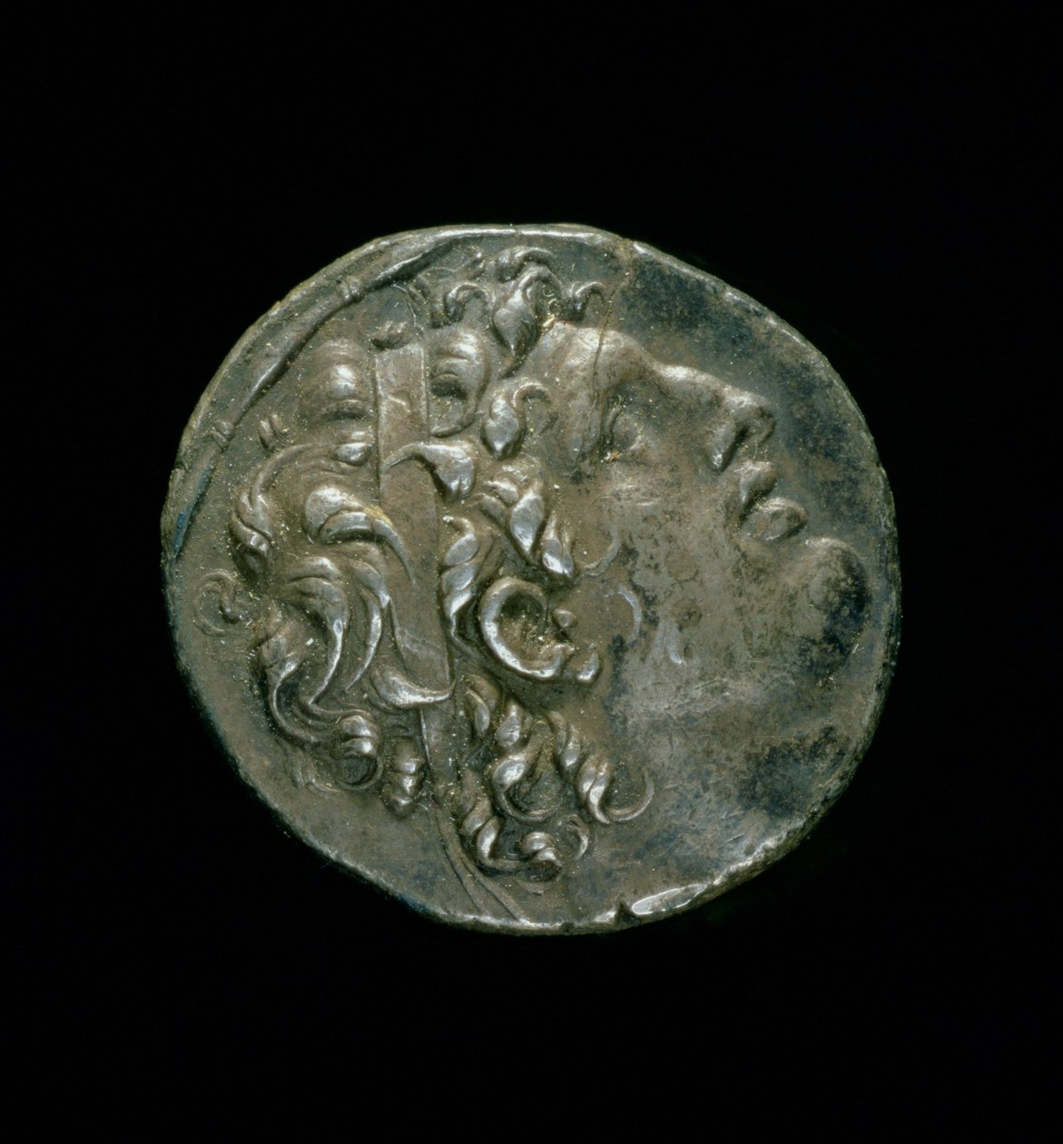 Zilveren tetradrachme (voorzijde) van Seleucidische heerser door Roman
