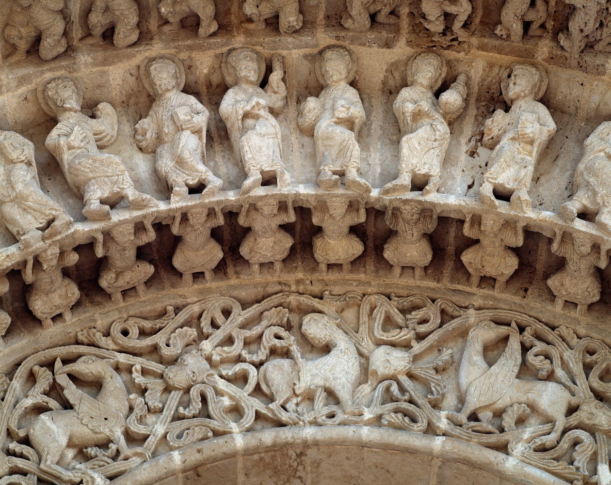 Detail (beeldhouwwerk) door Romanesque