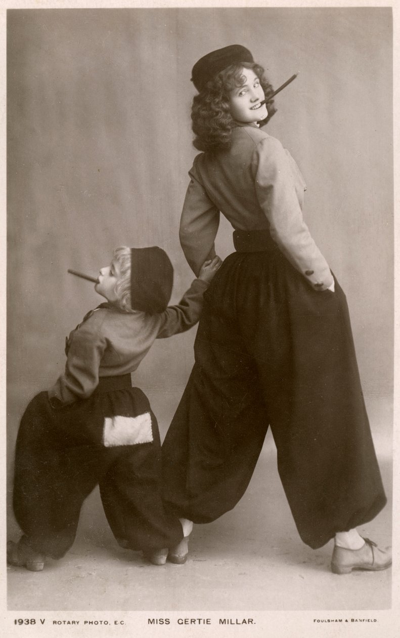 Gertie Millar, Britse actrice en zangeres, ca. 1906 door Rotary Photo