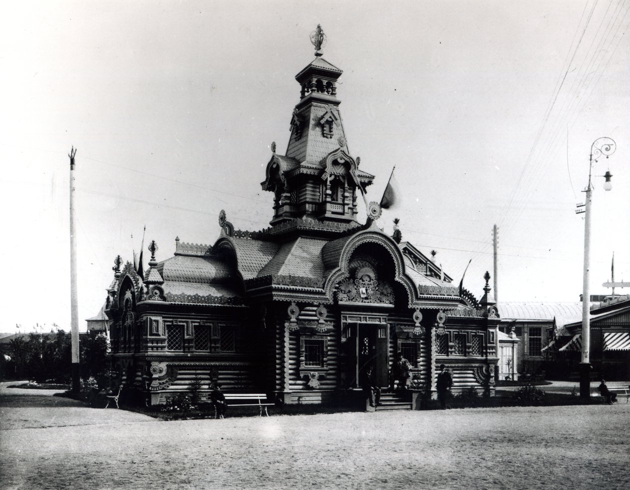 Paviljoen op de All-Russische Tentoonstelling van Industrie en Kunst, Nizjni Novgorod, 1896 door Russian Photographer