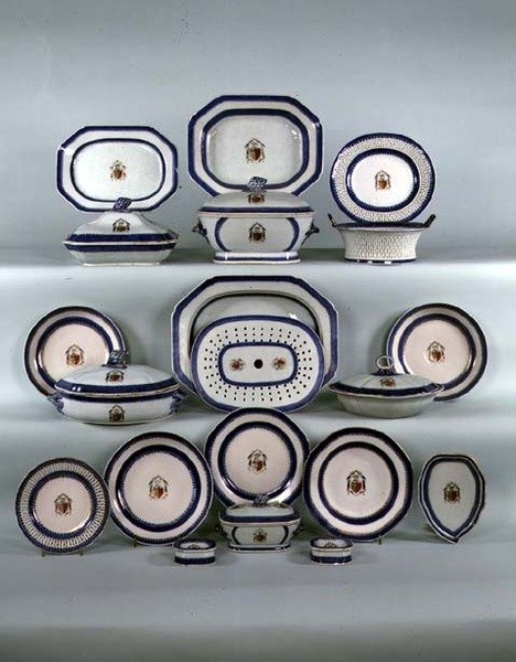 Chinese export diner servies, c.1790 door School Chinese