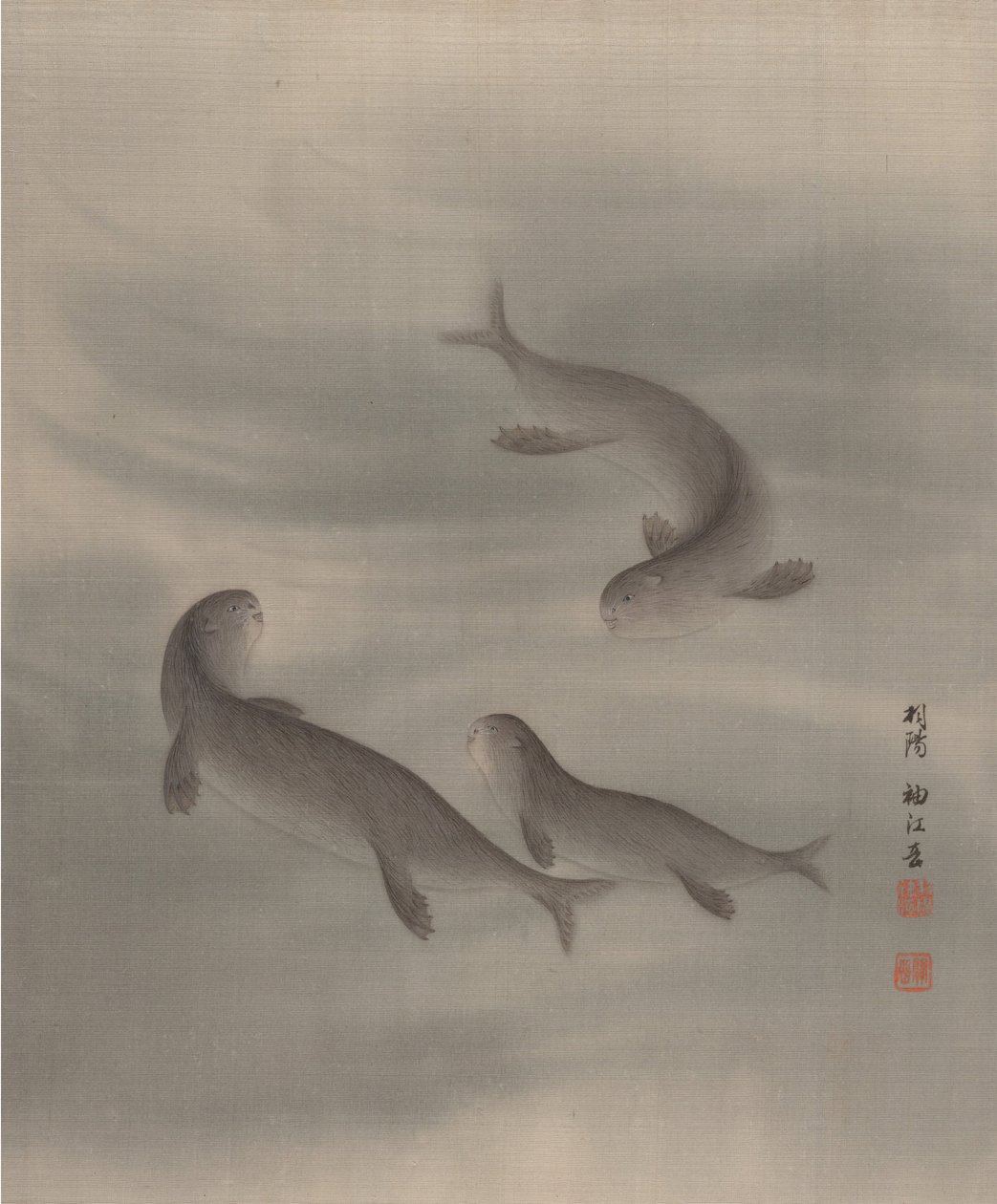 Otters zwemmen, ca. 1890-92 door Seki Shuko